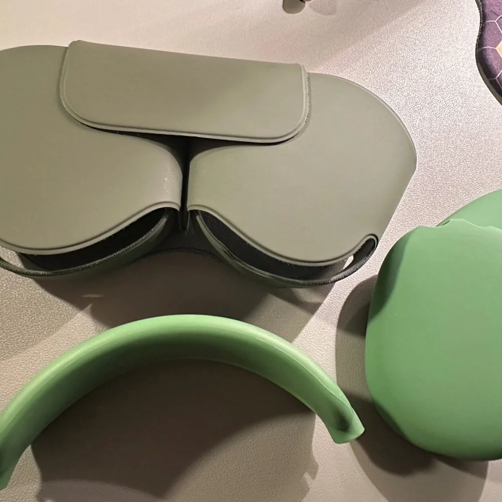 Apple Green AirPods Max